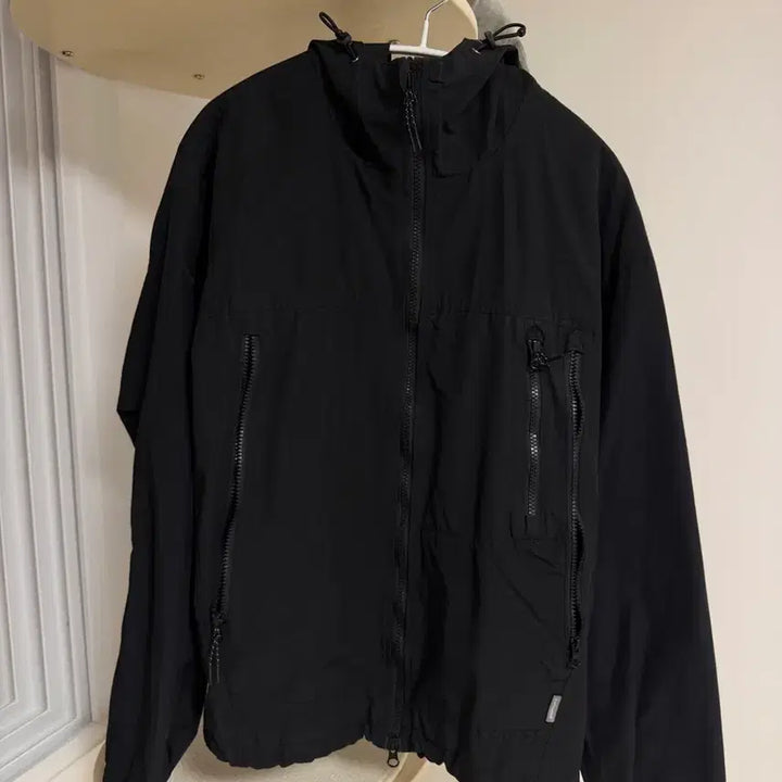 [BUNJANG] Espionage Mountain Wind Parka Black / 에스피오나지 바람막이