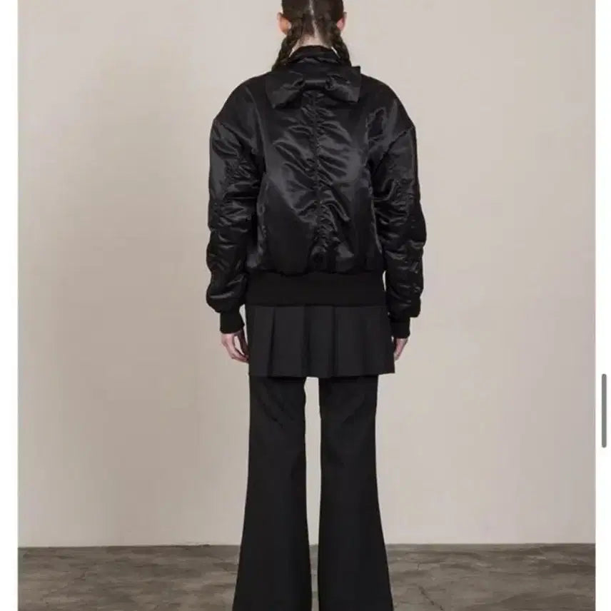 [BUNJANG] BMUET Ribbon Bomber Jacket / 비뮈에트 BMUET(TE) 리본 봄버