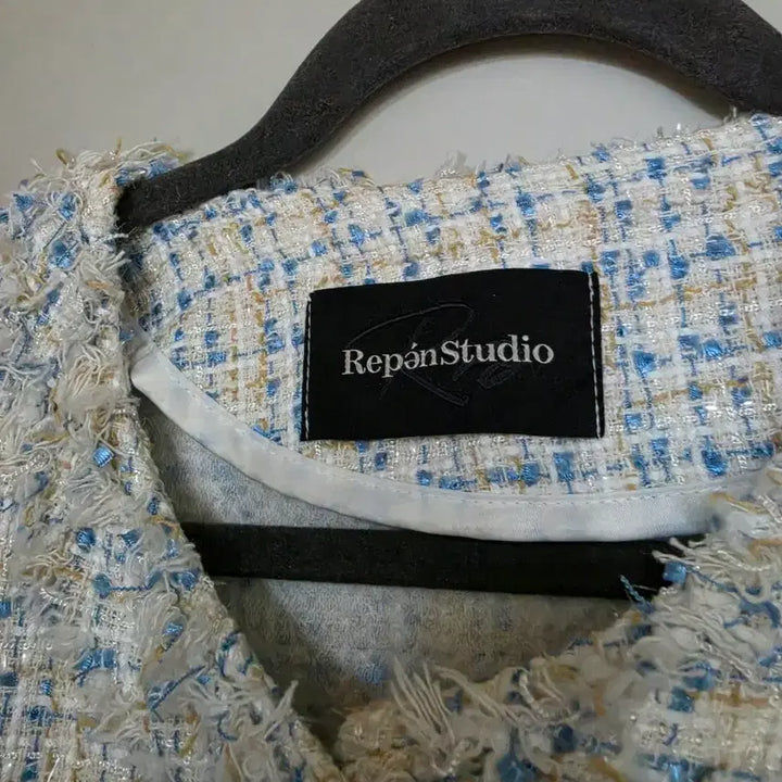[BUNJANG] Repen Studio Pearl Button Tweed Jacket / 리펜 스튜디오 진주버튼 트위드자켓