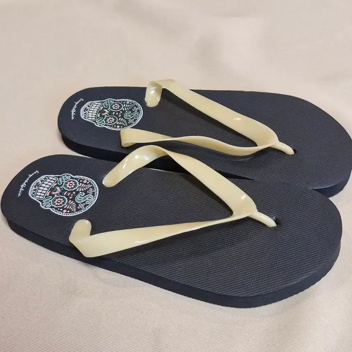 [BUNJANG] Sasquatchfabrix Skull Flip-Flops / 사스콰치 패브릭스 스컬 플립플랍