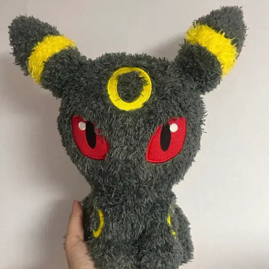 [BUNJANG] Umbreon Fluffy Plush Toy / (급전) 블래키 복실복실 인형