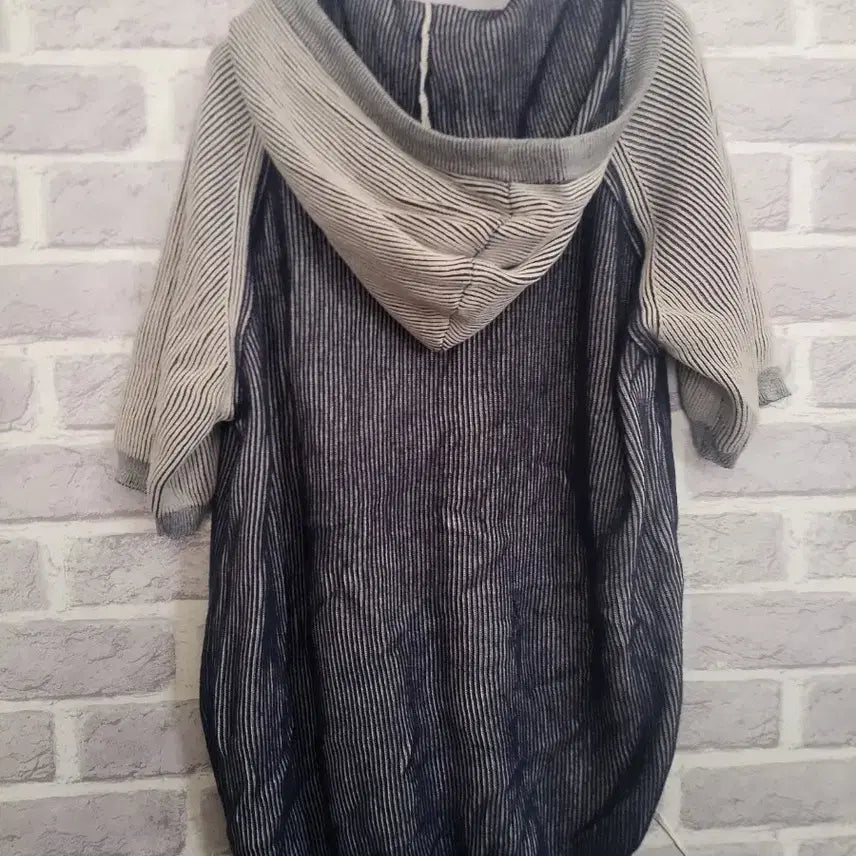 [BUNJANG] DIMITRI BLACK Striped Hoodie Knit Size 2 / 디미트리블랙 후드니트2싸이즈/새옷/알뜰한여우