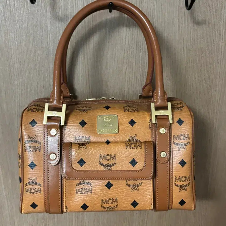 [SOLD OUT] MCM 엠씨엠 비세토스 브라운 보스턴백 토트백