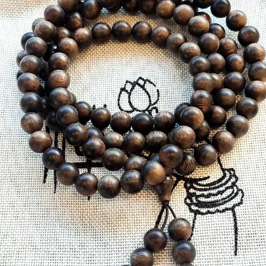 [BUNJANG] Vietnamese Agarwood (Kinam) 108 Beads Bracelet / 최고급  베트남 침수급 냐짱 키남/기남   108주8mm