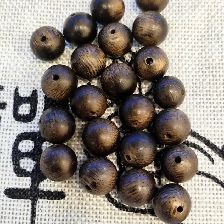 [BUNJANG] Vietnamese Agarwood (Kinam) 108 Beads Bracelet / 최고급  베트남 침수급 냐짱 키남/기남   108주8mm