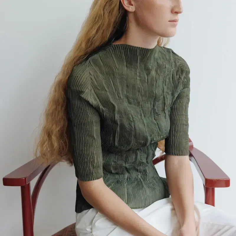 [BUNJANG] Parfenge Pleated Blouse Olive / 파르벵 PLEATED BLOUSE_OLIVE
