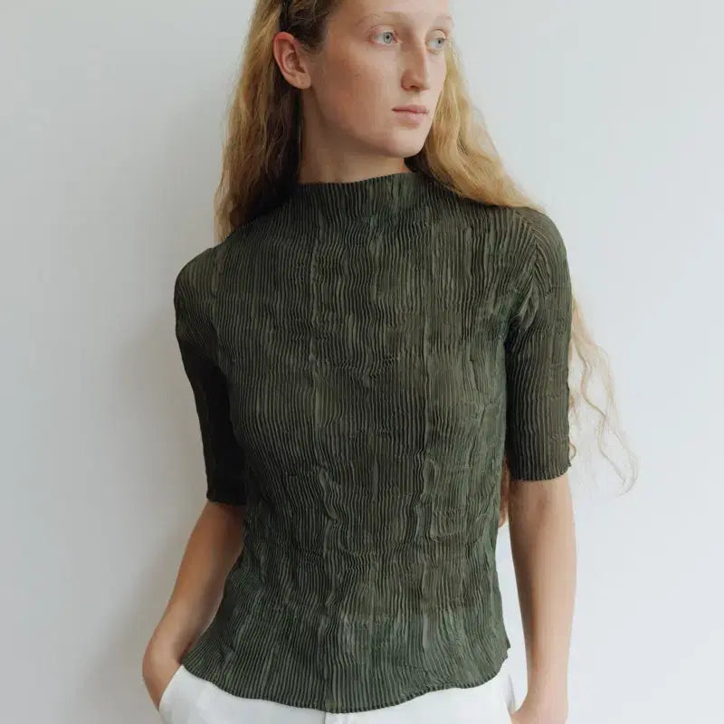 [BUNJANG] Parfenge Pleated Blouse Olive / 파르벵 PLEATED BLOUSE_OLIVE