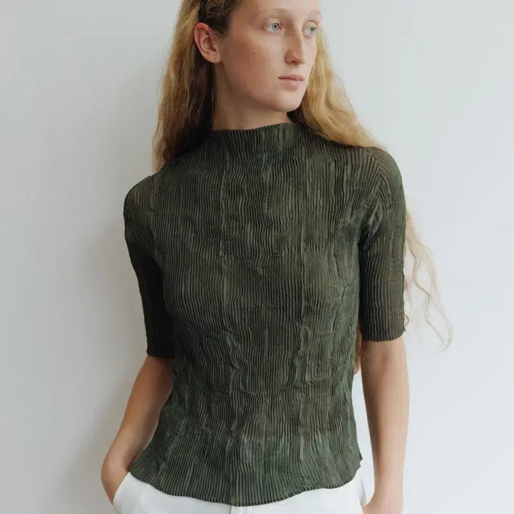 [BUNJANG] Parfenge Pleated Blouse Olive / 파르벵 PLEATED BLOUSE_OLIVE