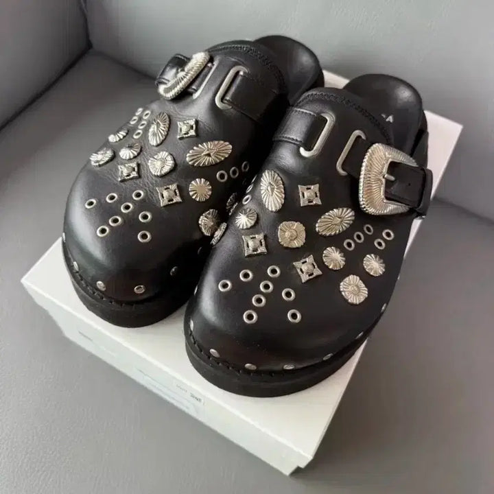 [BUNJANG] TOGA Virilis Studded Mules / TOGA 스터드 뮬.