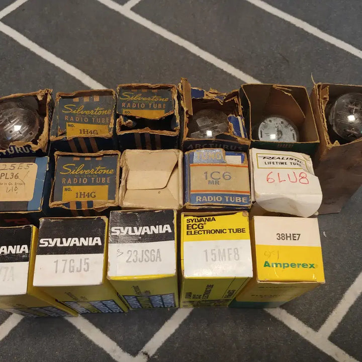 [BUNJANG] Assorted Vacuum Tubes / 진공관 42개-3 판매합니다.