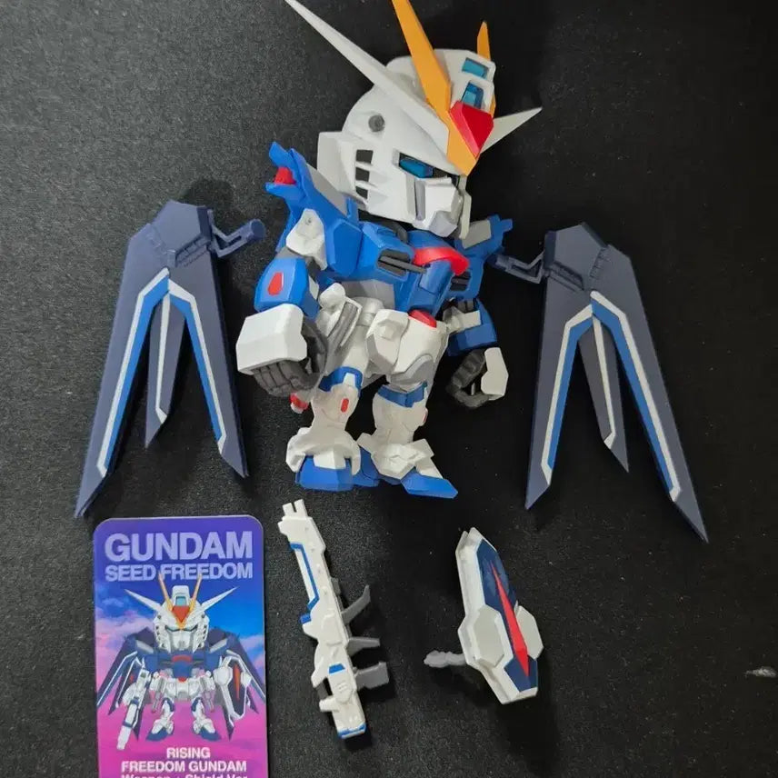 [BUNJANG] QMSV Mini Rising Freedom Gundam / QMSV mini 라이징 프리덤 건담