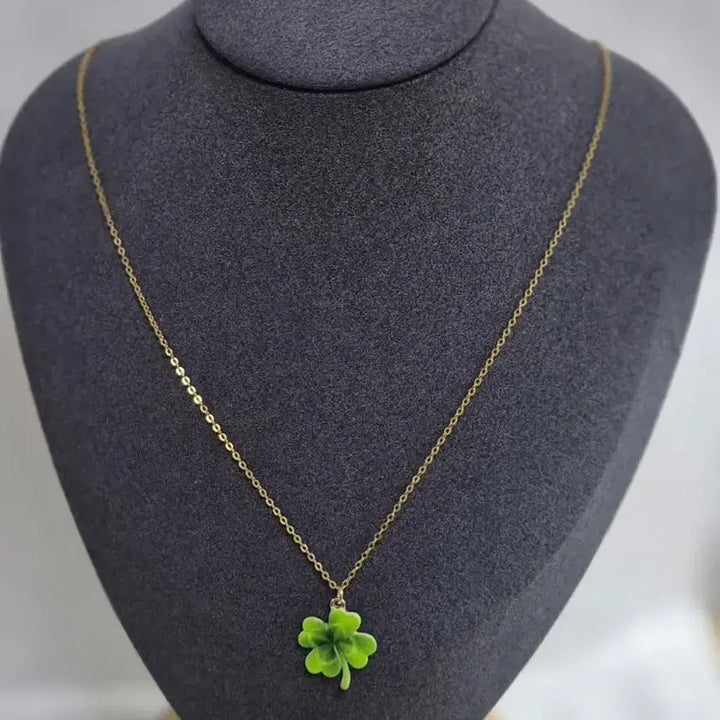 [BUNJANG] Handmade Clover Charm Necklace with Surgical Steel Gold Chain / 꽃네잎 클로버 써지컬 스틸 골드 체인 목걸이