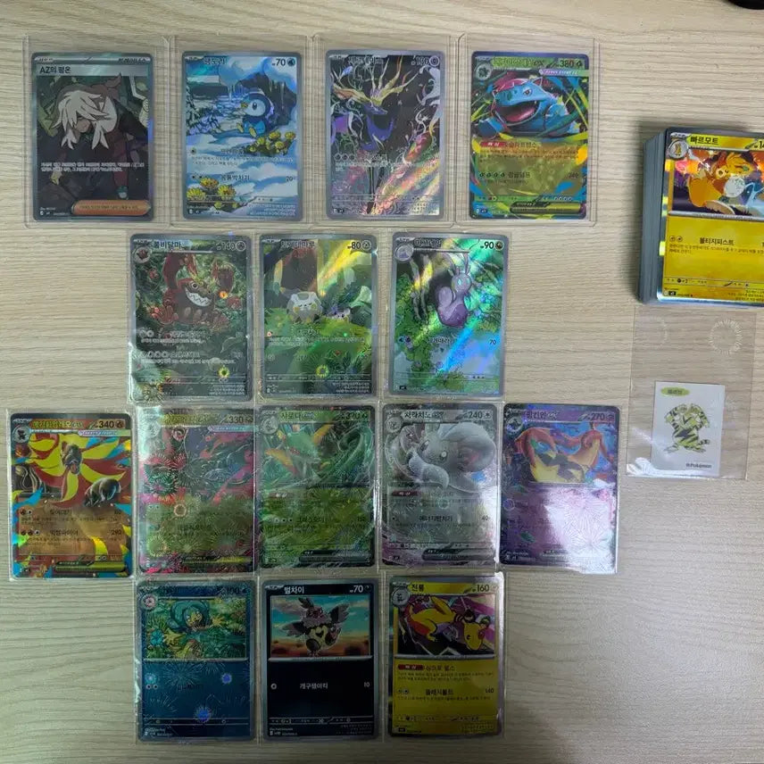 [BUNJANG] Pokemon Hologram Trading Cards Bundle / 포켓몬카드 홀로그램 카드+30주년 띠부씰