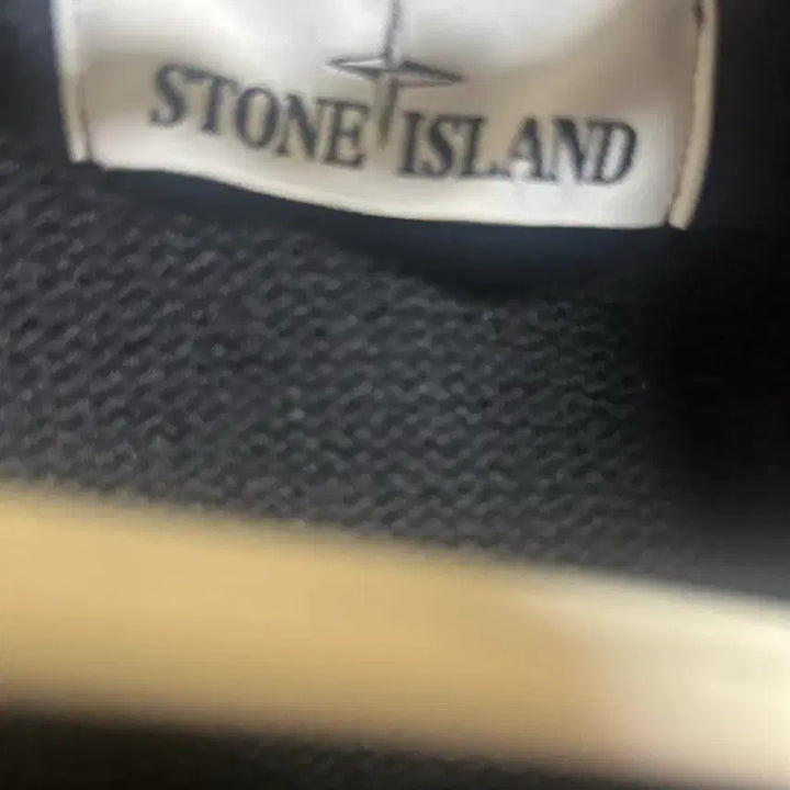 [BUNJANG] Stone Island Black Knit Zip-Up / 스톤아일랜드 블랙 니트 집업