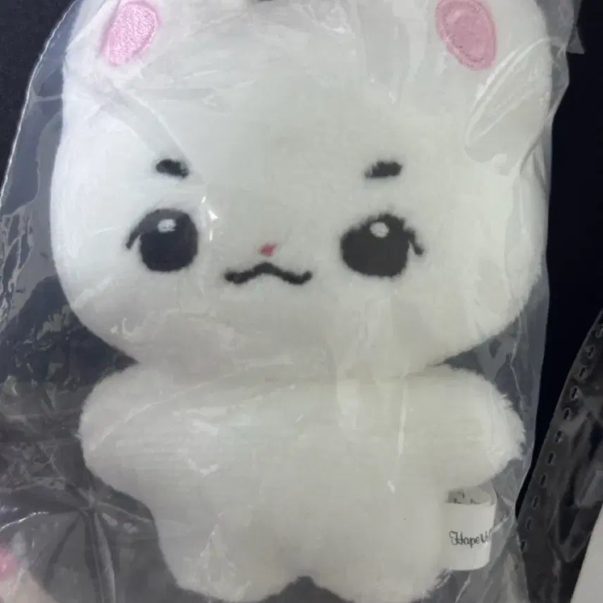 [BUNJANG] Lucy Shinychan Figure Yeppi / 루시 신예찬 인형_예삐