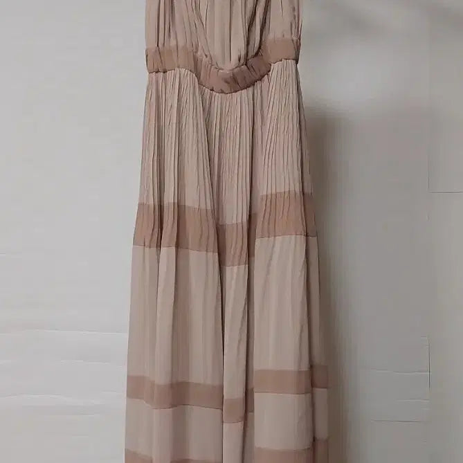 [BUNJANG] Ozsseecon Long Dress Beige Brown / 오즈세컨 롱 원피스 44 55