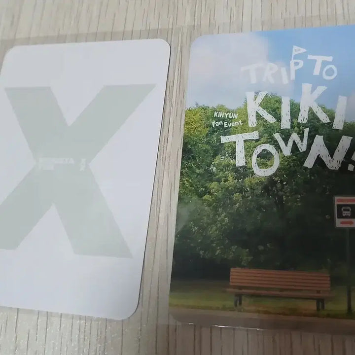 [BUNJANG] Monsta X Photocard (3-Ring Binder &amp; Inserts Included) / 오늘까지판매)<덤)3공바인더,속지>몬스타엑스 포카