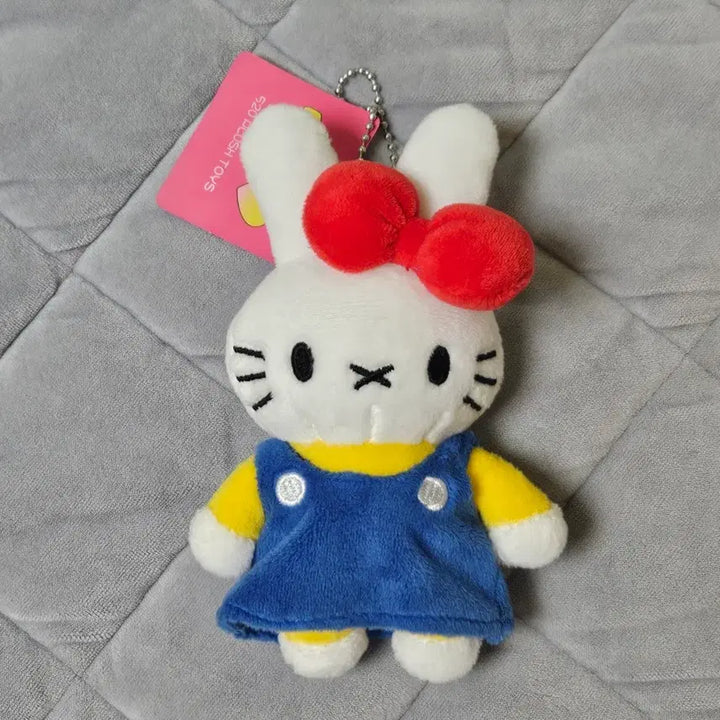 [BUNJANG] Hello Kitty x Mickey Mouse Plush Keychain / (새상품) 키티미피 인형 키링