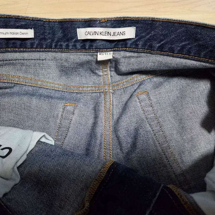 [BUNJANG] Calvin Klein Jeans 32 / 캘빈클라인 청바지32