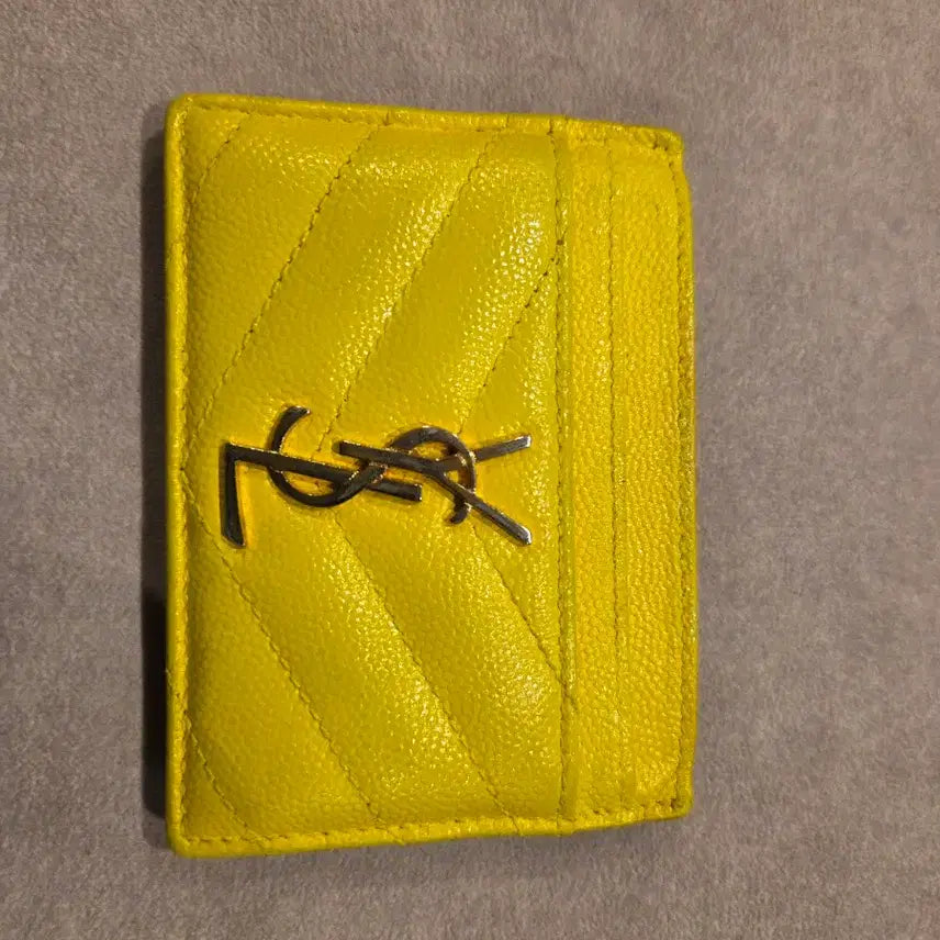 [BUNJANG] Saint Laurent Matelassé Monogram Card Holder Yellow / [정품] 생로랑 마틀라세 모노그램 카드 홀더 (옐로우 금장)