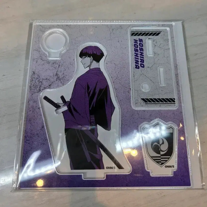 [BUNJANG] Kaiju No. 8 Soshiro Hoshina Exhibition Etching Pen Stand Acrylic Stand / 괴수 8호 호시나 소우시로 원화전 펜꽃이/펜홀더 아크릴 스탠드