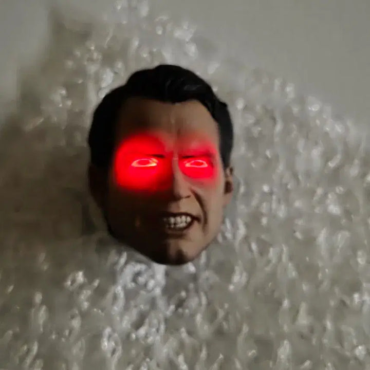 [BUNJANG] Hot Toys Superman Heat Vision LED Head Justice League / 핫토이 슈퍼맨 히트비전 led 헤드 저스티스리그
