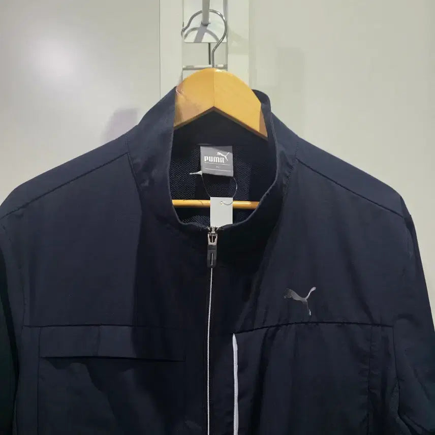 [BUNJANG] Puma Navy Windbreaker Jacket / 푸마 네이비 바람막이 자켓