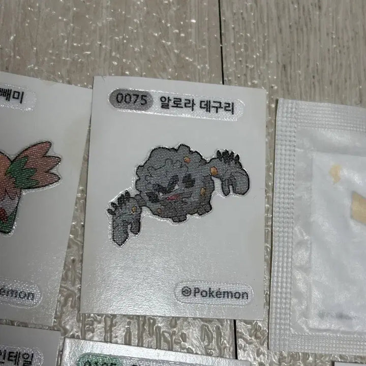[BUNJANG] Pokemon 30th Anniversary and Other Stickers/Seals / 포켓몬 30주년 외 띠부씰 및 스티커 판매 이상해꽃 에브이 이브이 메타몽
