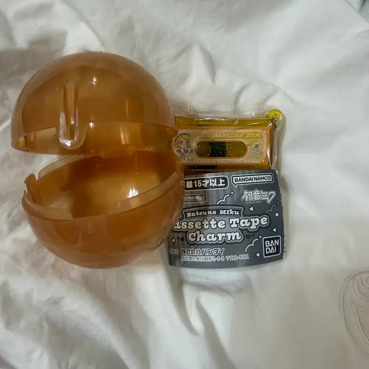 [BUNJANG] Vocaloid Kagamine Len Cassette Tape Gacha Keyring / 보컬로이드 보카로 카가미네 린 카세트 테이프 가챠 키링