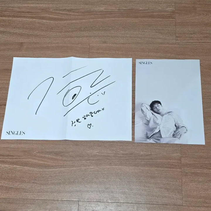 [BUNJANG] Park Ji Hoon Singles Magazine May Issue Poster Postcard POB Photocard / 박지훈 싱글즈 잡지 5월호 포스터 엽서 특전 포카 포토카드 판매 양도