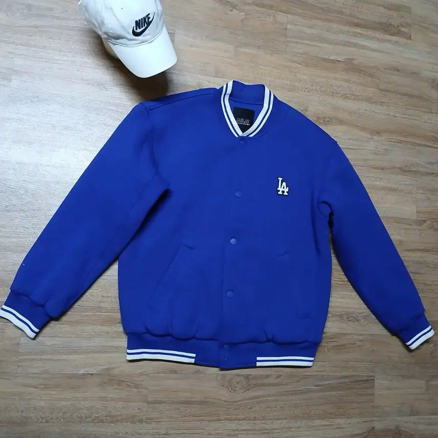 [BUNJANG] MLB Neoprene Varsity Quilted Jumper Jacket / MLB 엠엘비 네오프렌 바시티 누빔 점퍼 야구 자켓