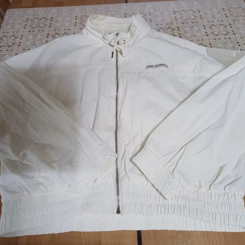 [BUNJANG] Guess Windbreaker Jacket / 게스바람막이