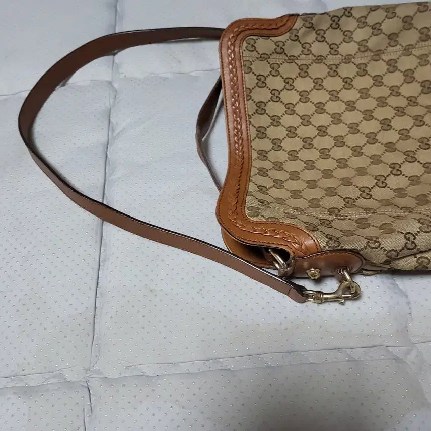 [BUNJANG] Gucci GG Jacquard Shoulder Bag / 구찌 GG 자가드 숄더백