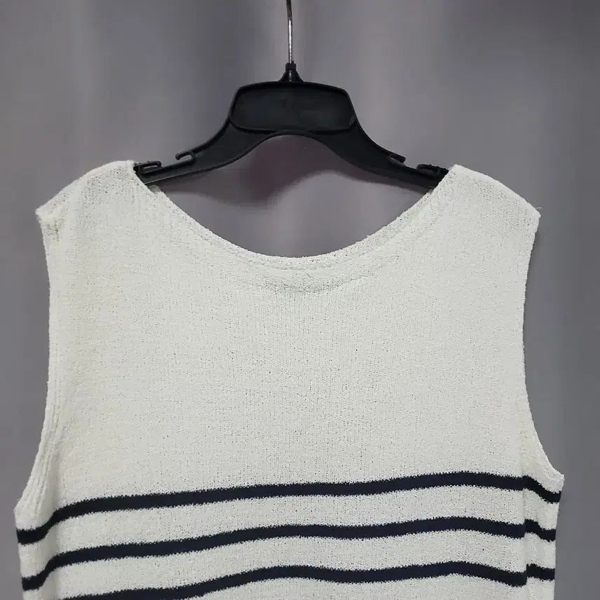 [BUNJANG] Studio Lux Stripe Sleeveless Knit / 스튜디오럭스 스트라이프 민소매 니트