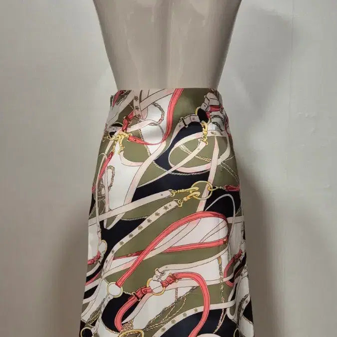 [BUNJANG] Chain Pattern H-Line Skirt / 체인 패턴 H라인 스커트 s ms514-6