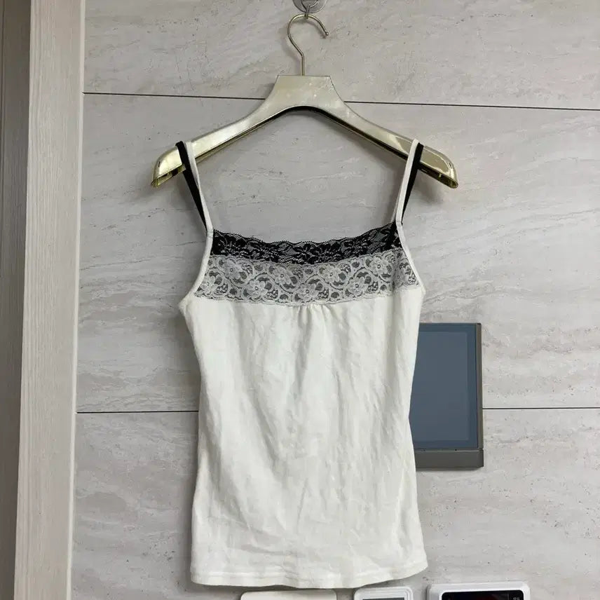 [BUNJANG] Lace Detail Double Layer Camisole / 레이스 ㅈ이중 나시 수입