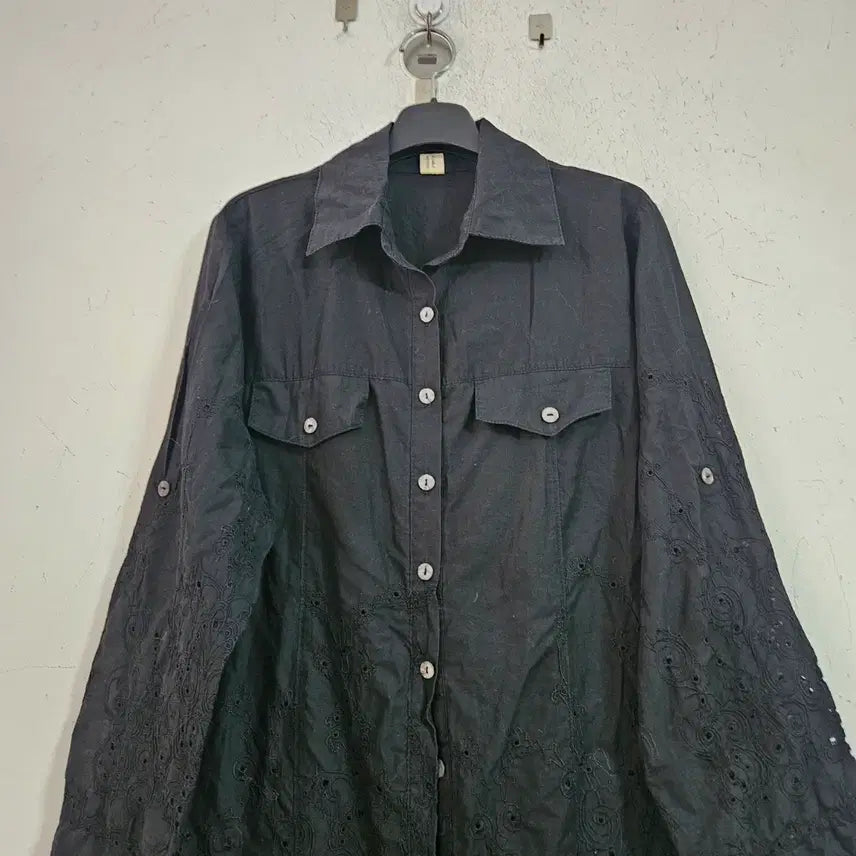 [BUNJANG] Black Long Shirt Blouse / 블랙 롱 셔츠 블라우스