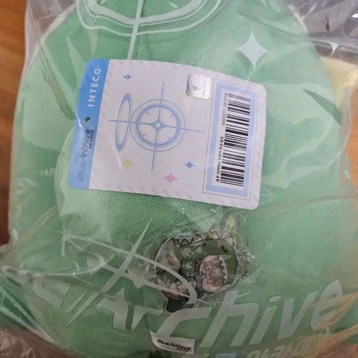 [BUNJANG] Blue Archive Hifumi Peroro Cushion Blanket (Official) / 공식) 블루아카이브 히후미 페로로 쿠션담요 판매