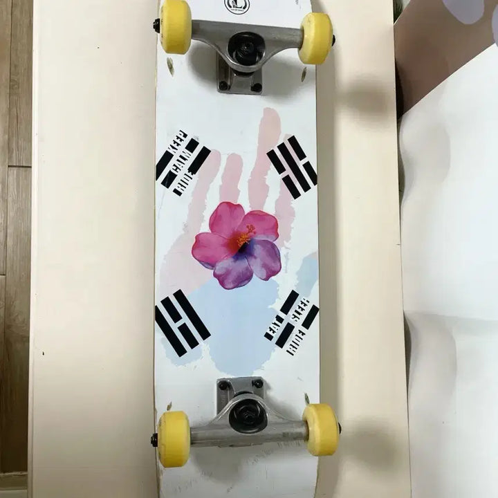 [BUNJANG] LOG 7.8-inch Beginner Skateboard / 전문보드샵 7.8인치 입문용 스케이트보드