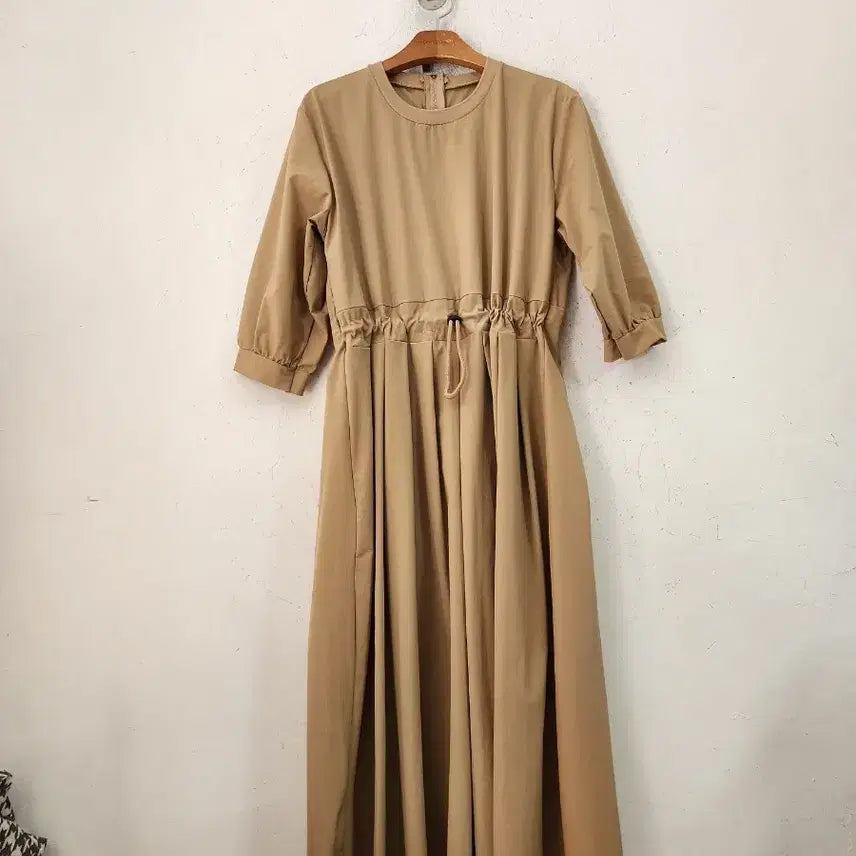 [BUNJANG] Beige Long Dress with Waist String / 베이지 롱 원피스 허리 스트링 7부