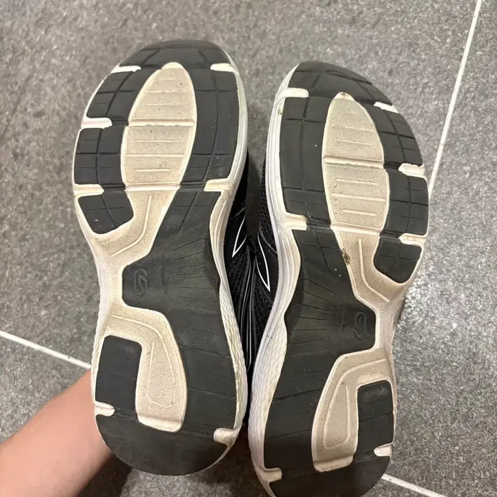 [BUNJANG] Decathlon Running Shoes Size 230 / 데카트론 운동화 230