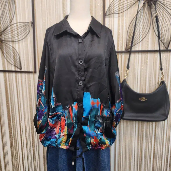 [BUNJANG] Black Multicolor Pattern Blouse Size 77 / 블랙 멀티컬러 패턴 블라우스 77사이즈
