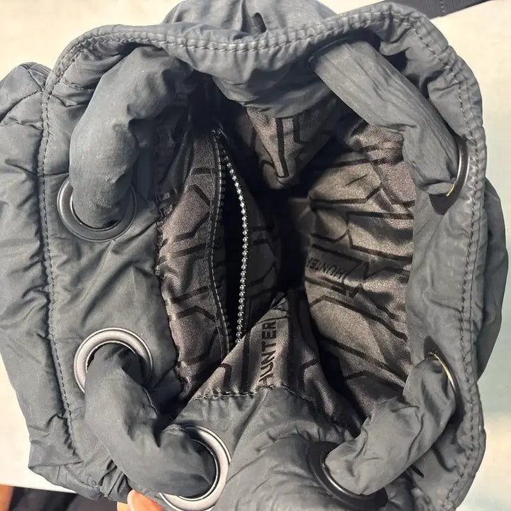 [BUNJANG] Hunter Padded Backpack (Infrepide Medium) / 헌터 패딩백팩 (인프레피드미디엄)