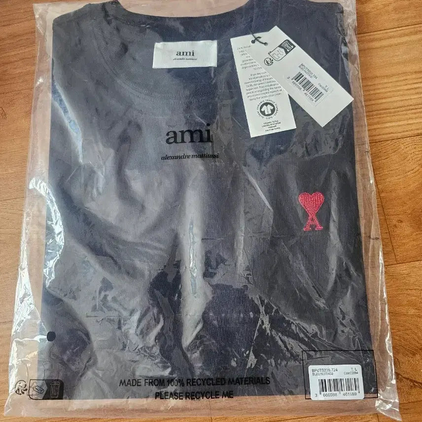 [BUNJANG] AMI Small Heart Logo Long Sleeve Navy L / 아미 스몰 하트 로고 롱슬리브 네이비 L 새상품