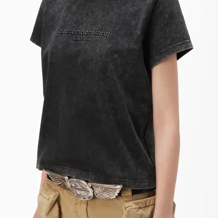 [BUNJANG] Alexander Wang Washed T-Shirt / (새상품)알렉산더왕 엠보싱로고 애시드 워시 반팔티셔츠 L사이즈