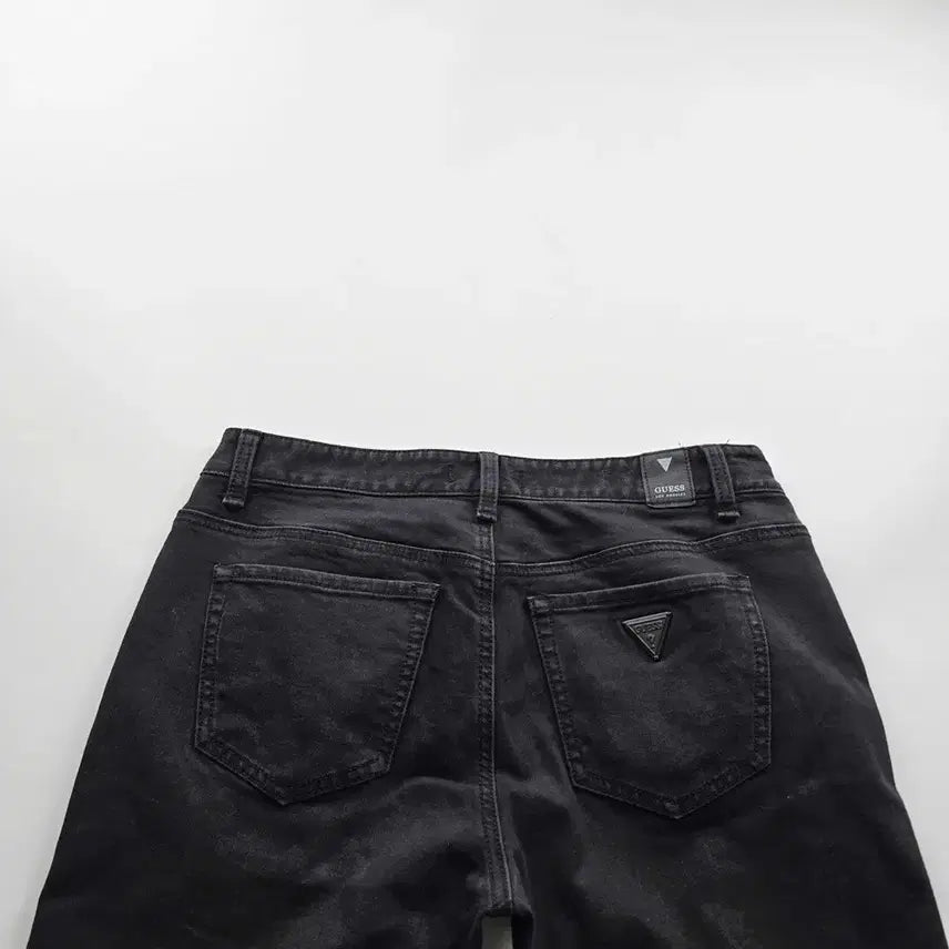 [BUNJANG] Guess Slim Straight Black Denim Jeans Size 32 / 게스 청바지 슬림 일자 흑청 스판 데님 사이즈32 R5585