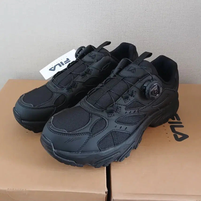 [BUNJANG] Fila Dial Trekking Shoes (250) / [새제품] 휠라 다이얼 트레킹화 (250)