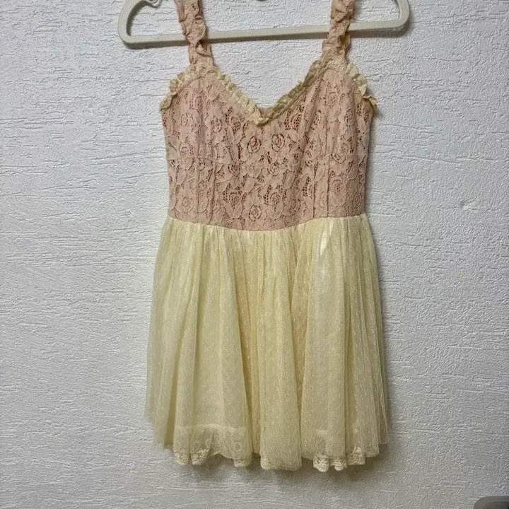 [BUNJANG] Liz Lisa Lace Dress / 리즈리사 레이스 원피스