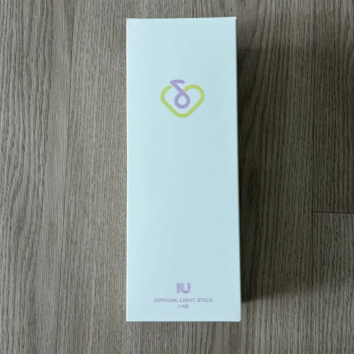 [BUNJANG] IU OFFICIAL LIGHT STICK ver.3 / 아이유 응원봉 아이크ver.3