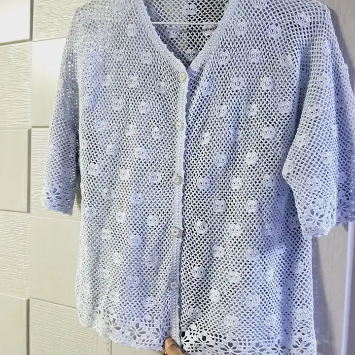 [BUNJANG] Light Blue Hand-Knit Cardigan / 연하늘색 손뜨개 가디건